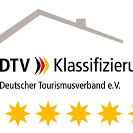 Holiday home Denkmal Gutshof Bis 15 Personen *