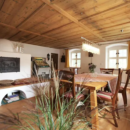 Holiday home Denkmal Gutshof Bis 15 Personen