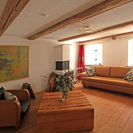 Denkmal Gutshof Bis 15 Personen Holiday home *