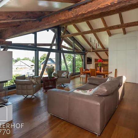 Casa vacanze Denkmal Gutshof Bis 15 Personen *