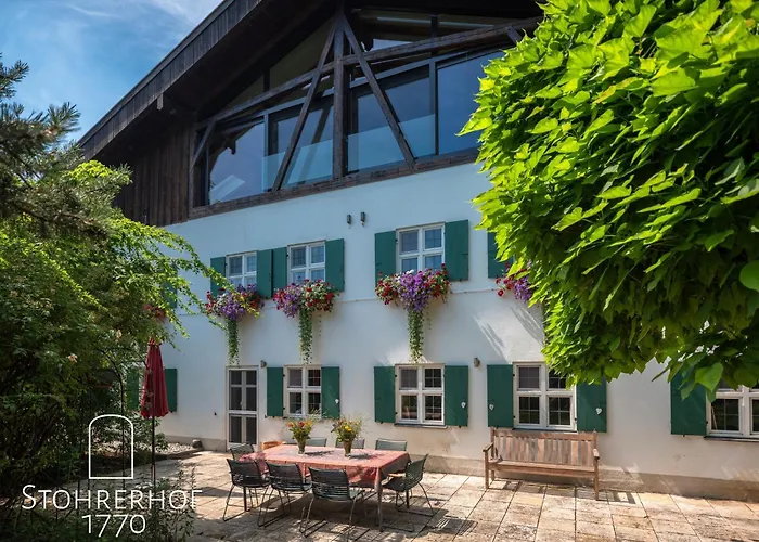 Denkmal Gutshof Bis 15 Personen Hébergement de vacances Dießen am Ammersee